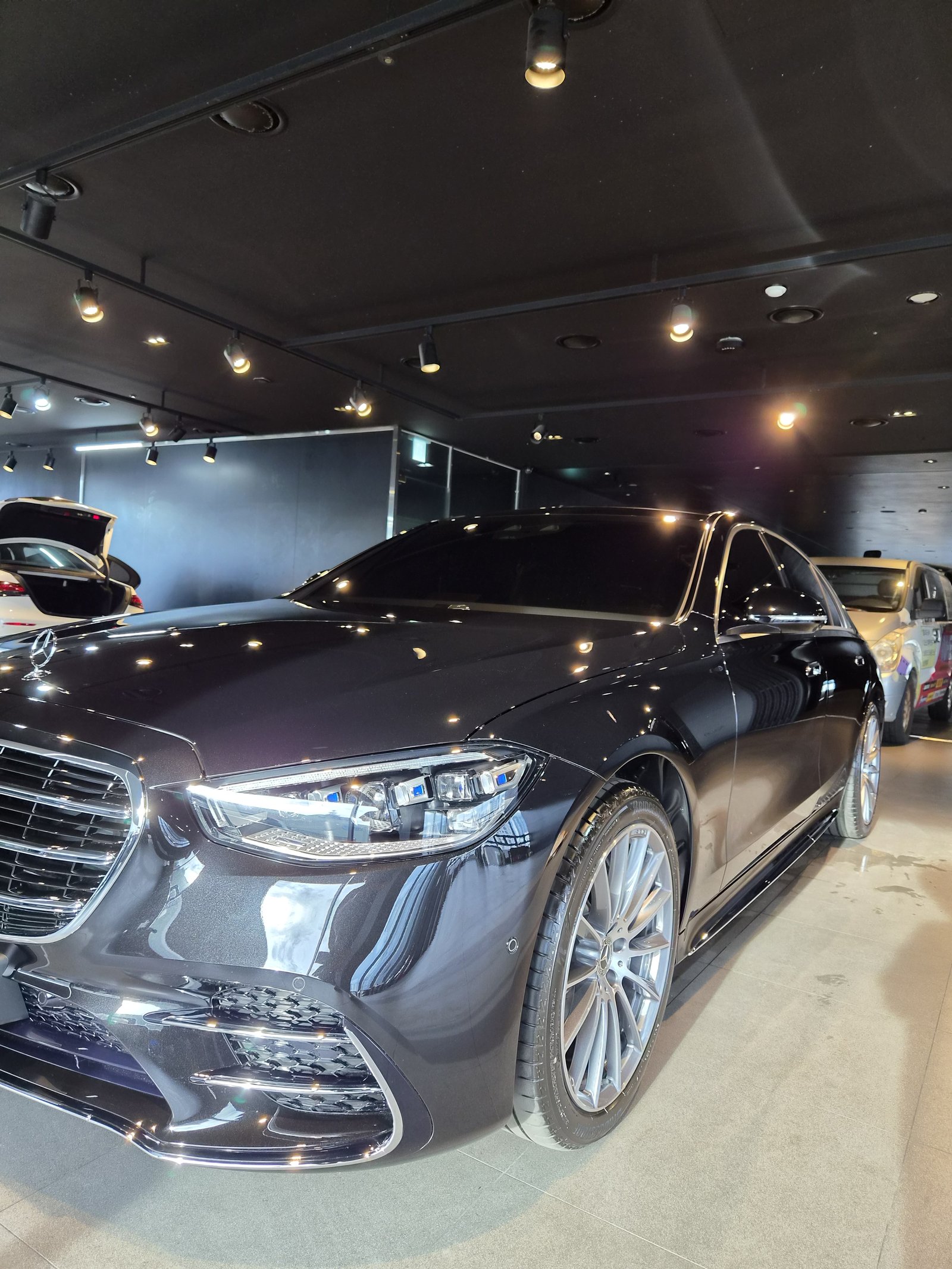 벤츠 S450 검정 전측면 글로시 - 부산 신차 유리막코팅