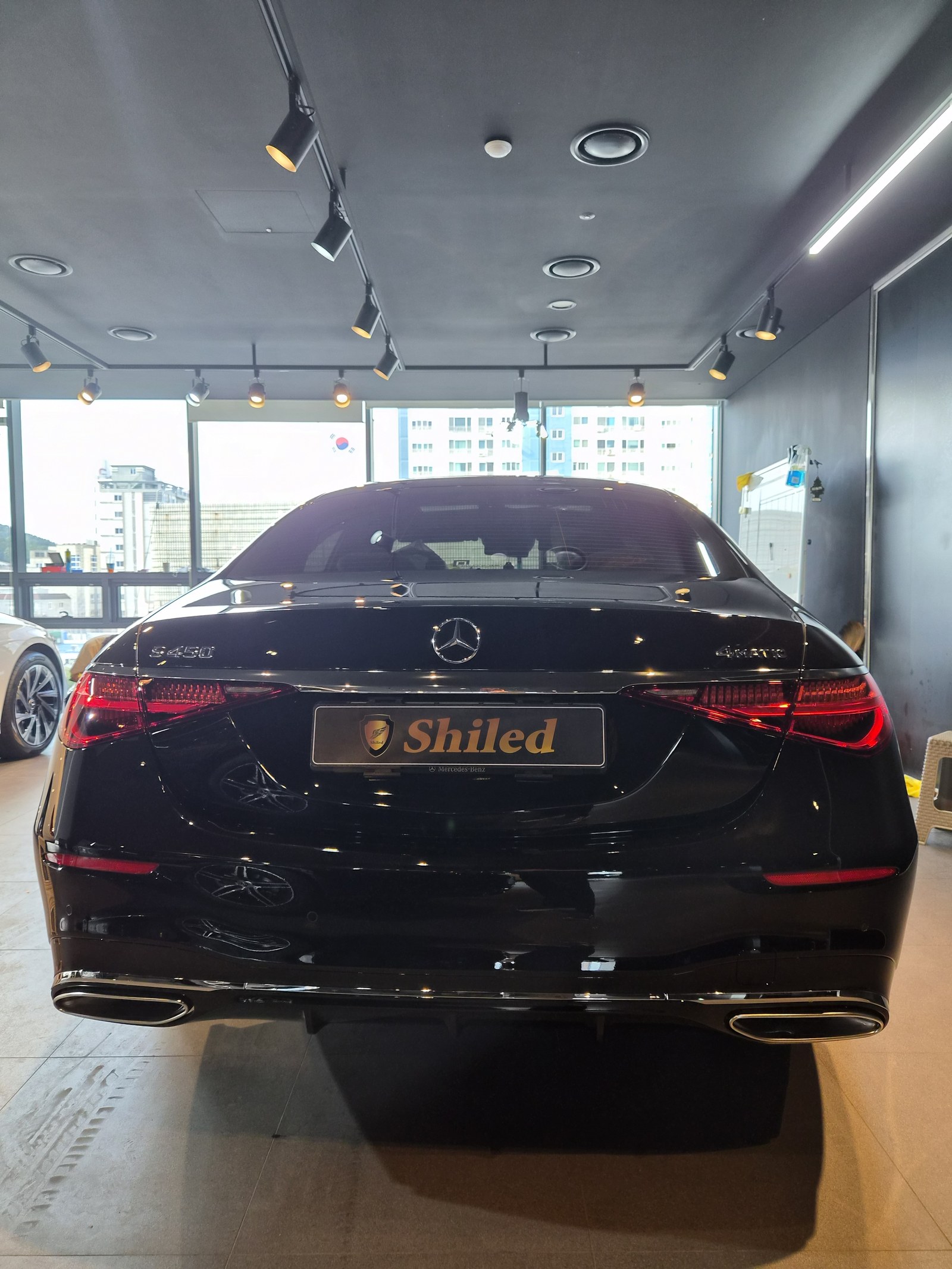 부산 벤츠 유리막코팅 S450 검정 후면 - F5 유리막코팅