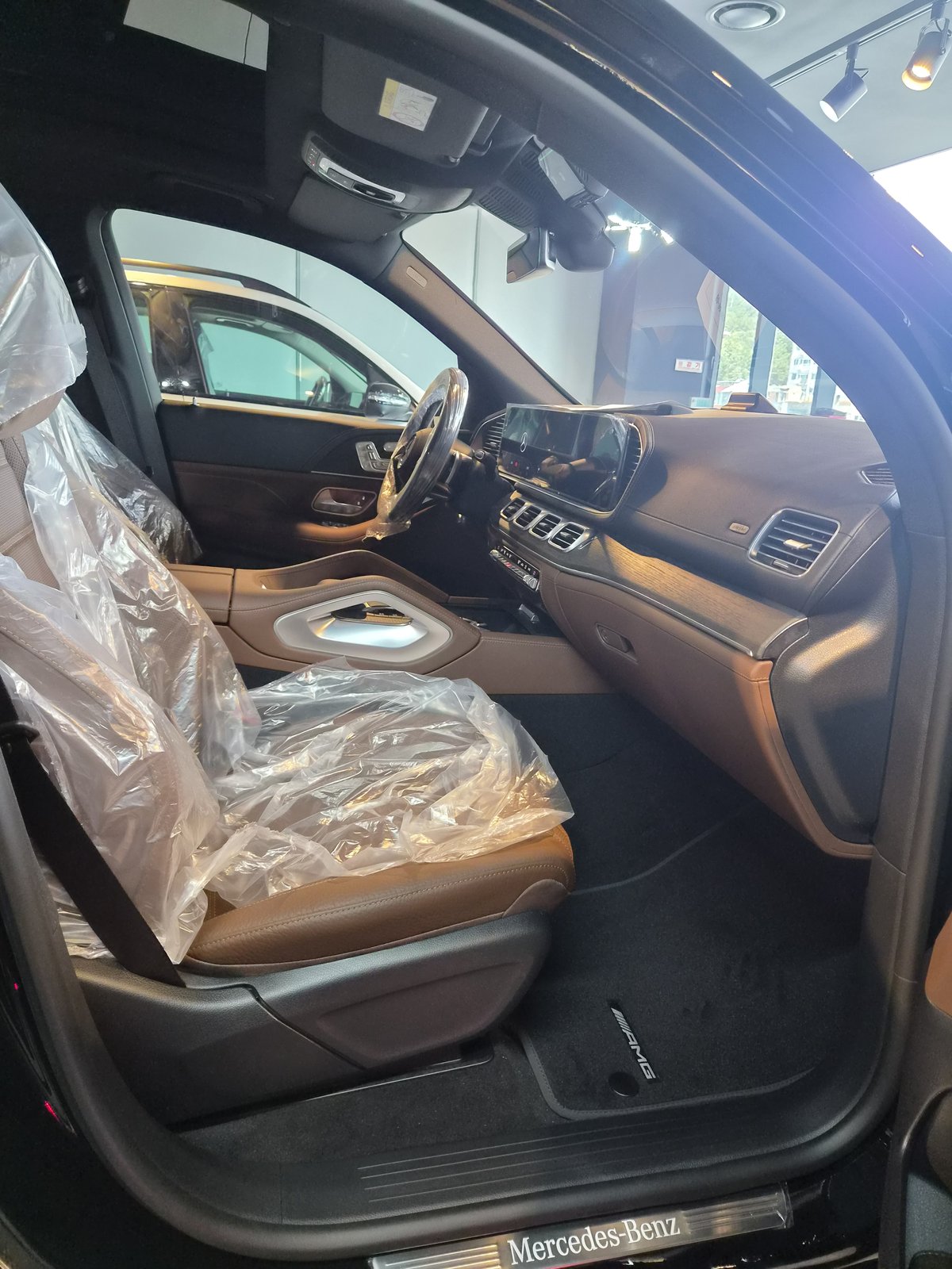 부산 벤츠 유리막코팅 GLS450 실내 대시보드 - 출고 전 컨디션