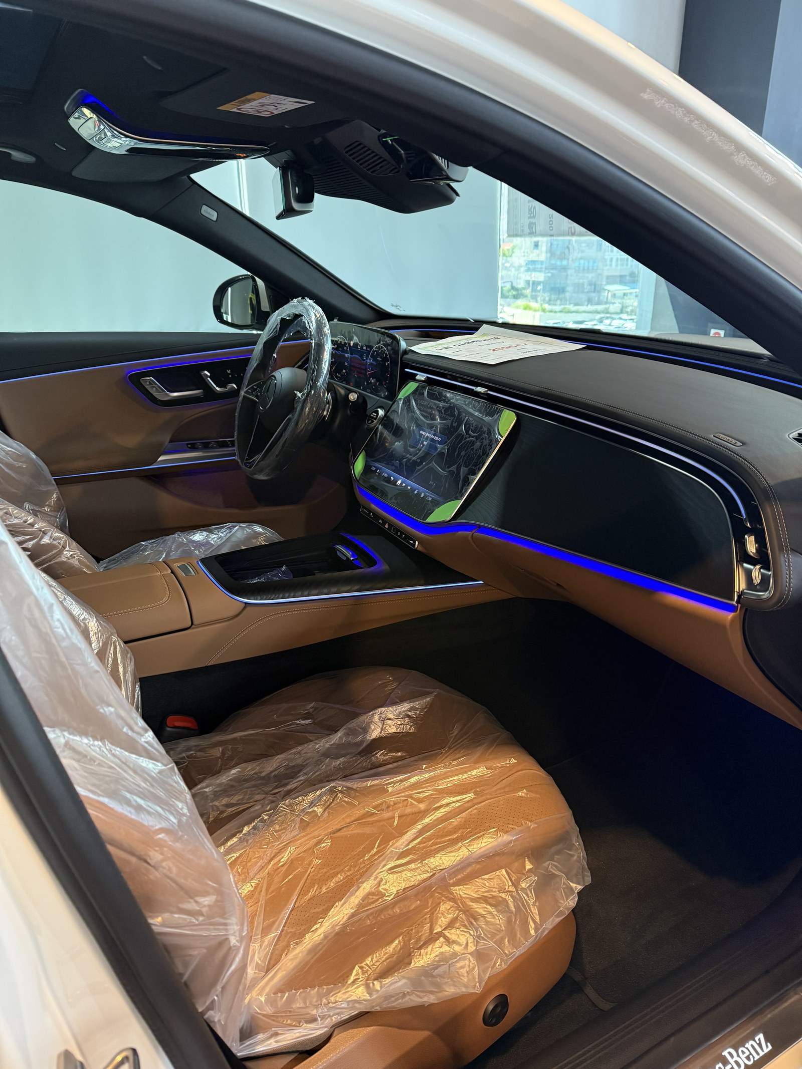 부산 벤츠 E200 신차 대시보드 보호 커버