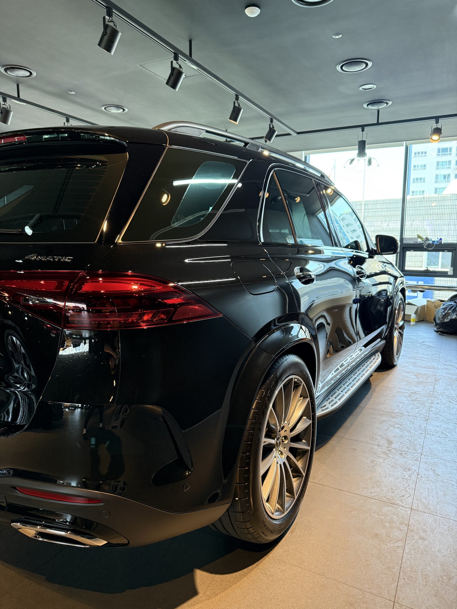 벤츠 GLE450 검정 신차 그릴 - 부산 쉴드광택 신차코팅