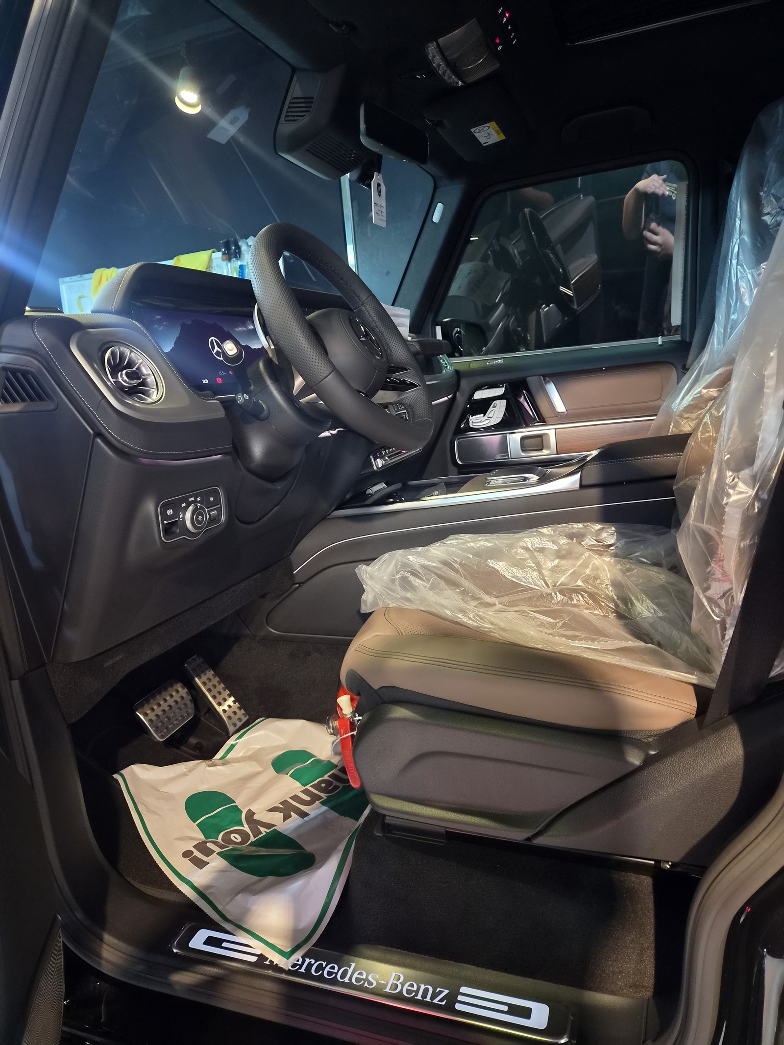 부산 유리막코팅 G450 검정 실내 - AMG 라인 신차코팅