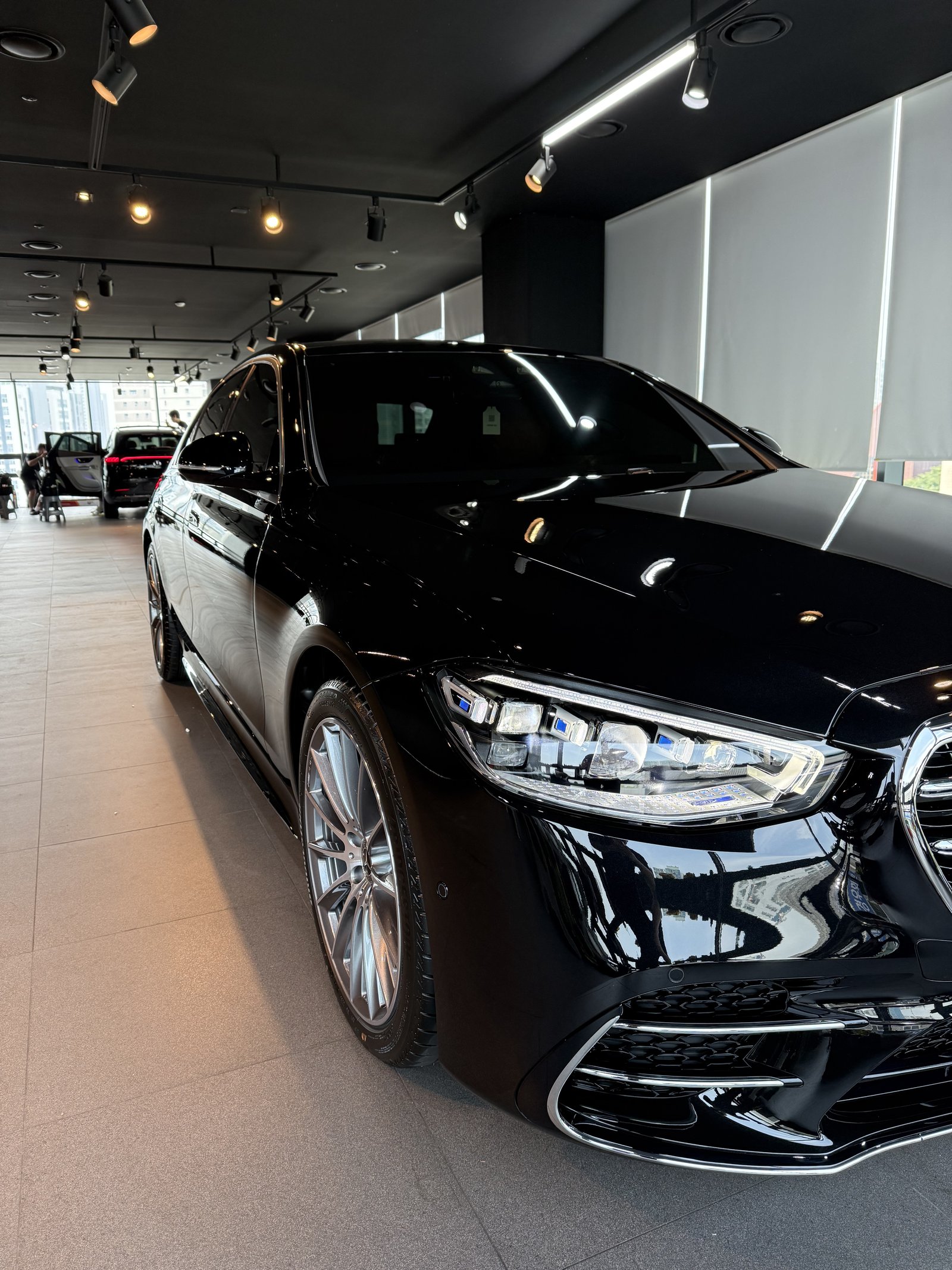 벤츠 S450 검정 신차 측면 - 부산 신차 유리막코팅