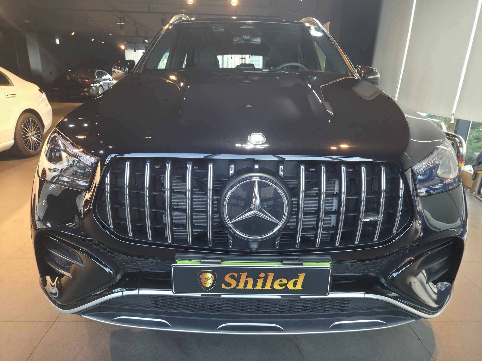 벤츠 GLE53 AMG 검정 광택 후 - 부산 광택 쉴드광택