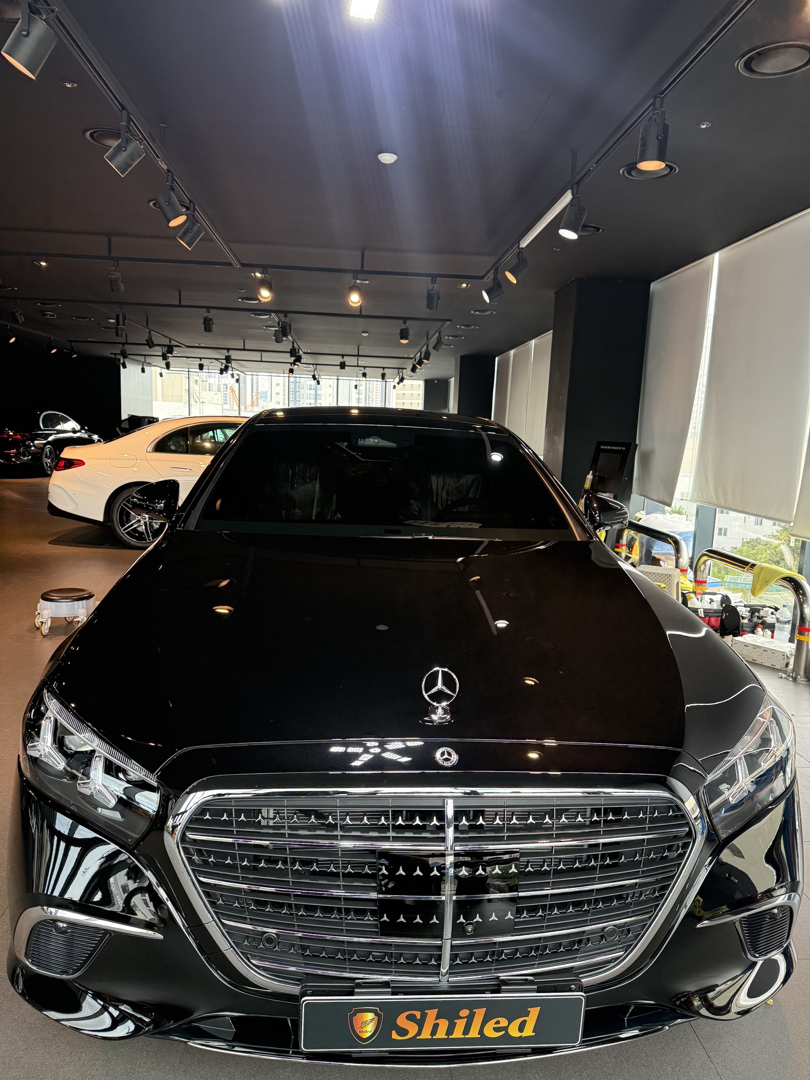 벤츠 S450 검정 신차 F5 유리막코팅 - 부산 쉴드광택 전면