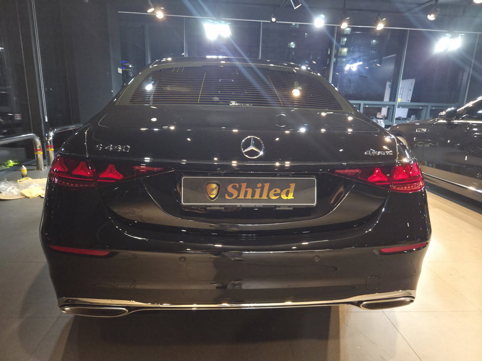 벤츠 S450 검정 신차 후면 테일램프 - 부산 쉴드광택 신차코팅