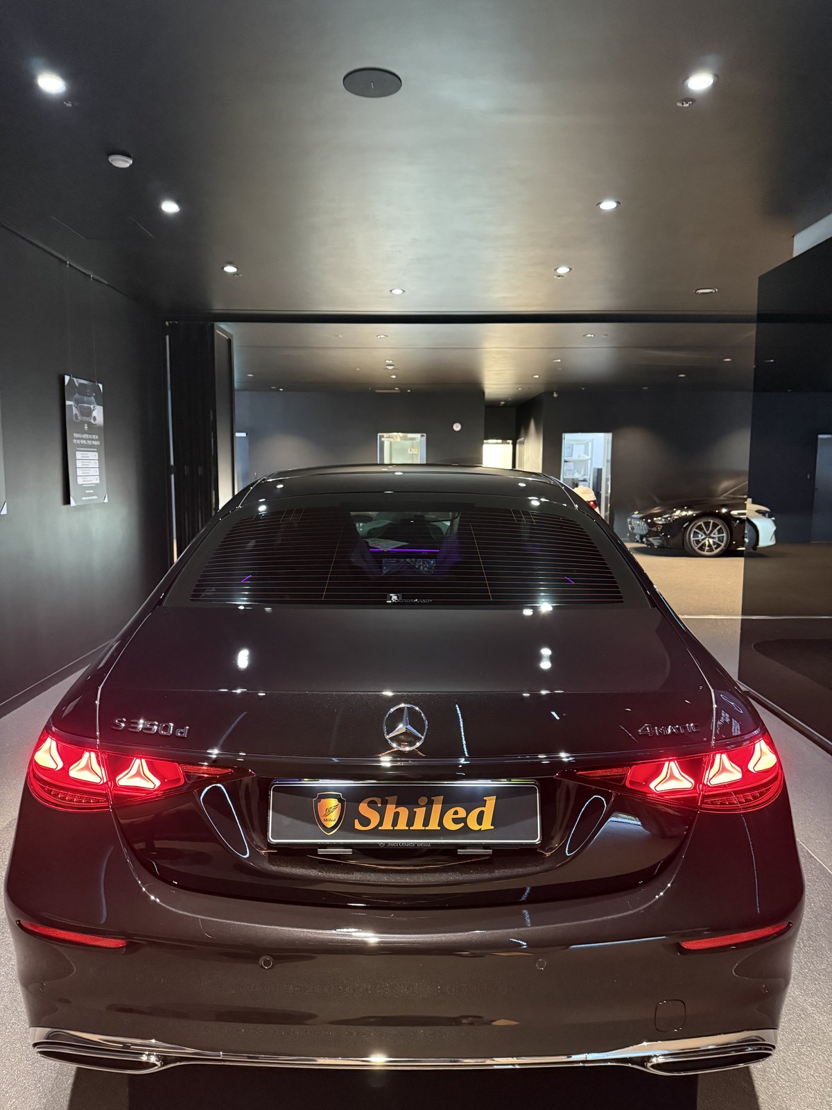 벤츠 S350 검정 신차 후면 - 부산 쉴드광택 신차코팅