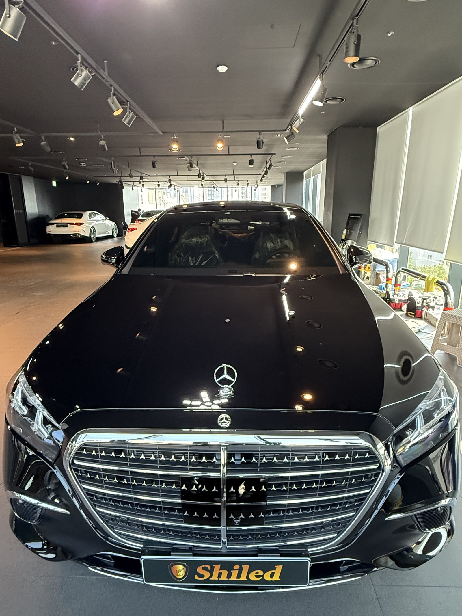 벤츠 S500 검정 신차 G-TOP 유리막코팅 - 부산 쉴드광택 전면