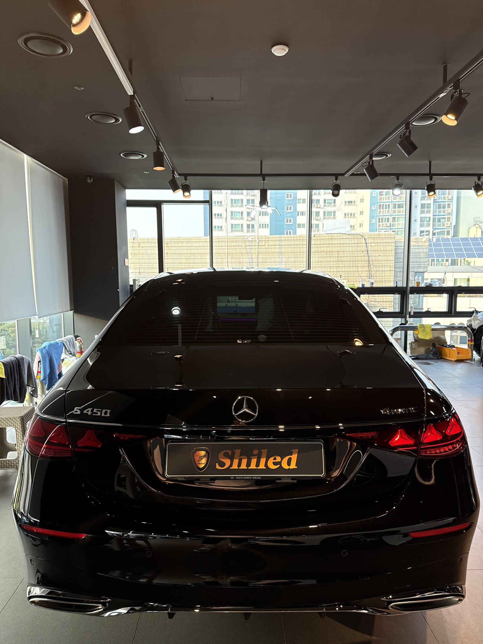 벤츠 S450 검정 신차 전측면 와이드 - 부산 유리막코팅