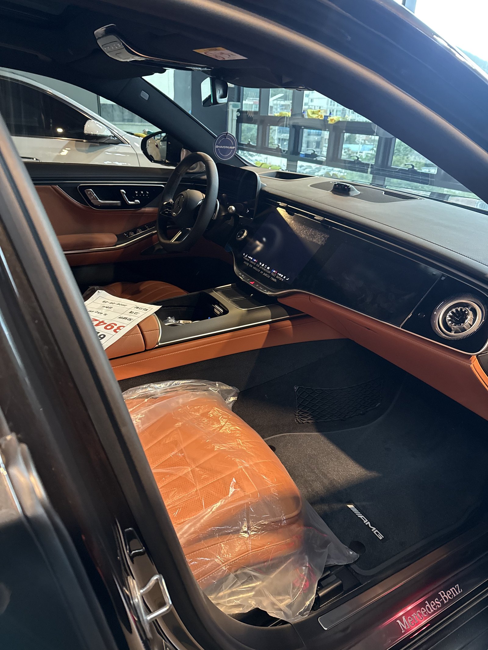 벤츠 S450 그레이 신차 실내 - 출고 전 컨디션