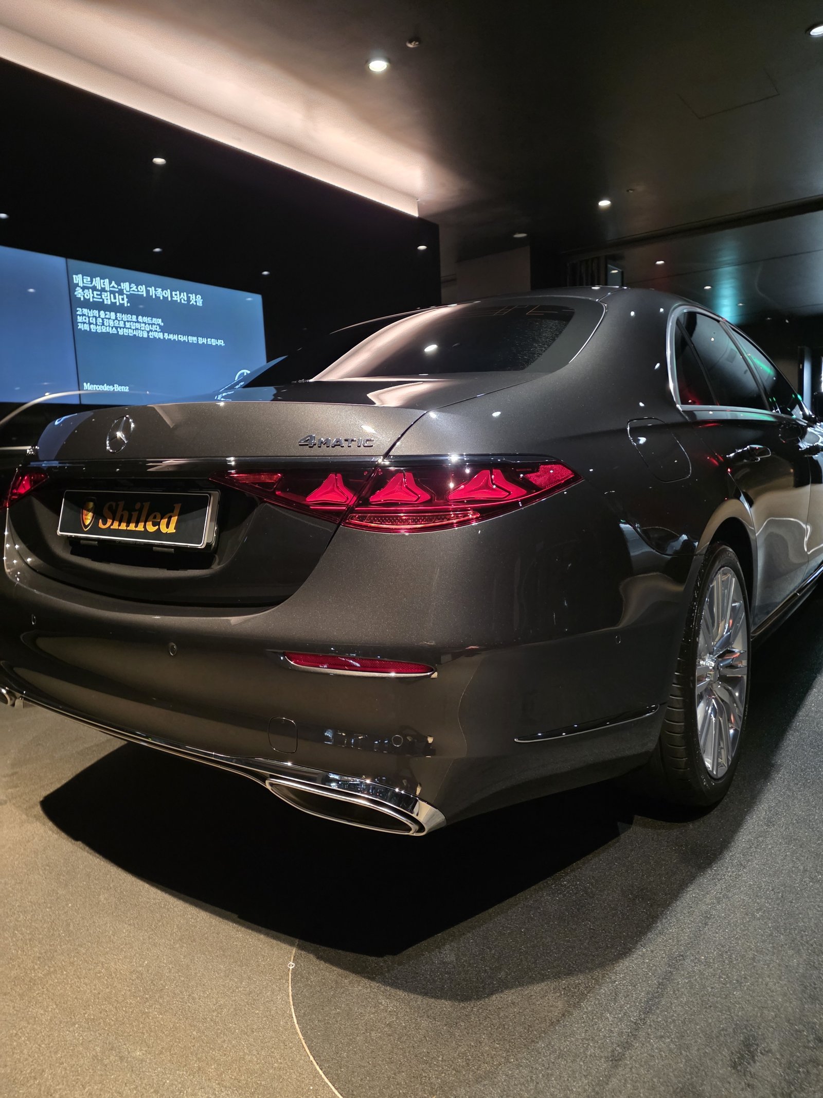 벤츠 S580 그레이 신차 후면 - 부산 쉴드광택 신차코팅