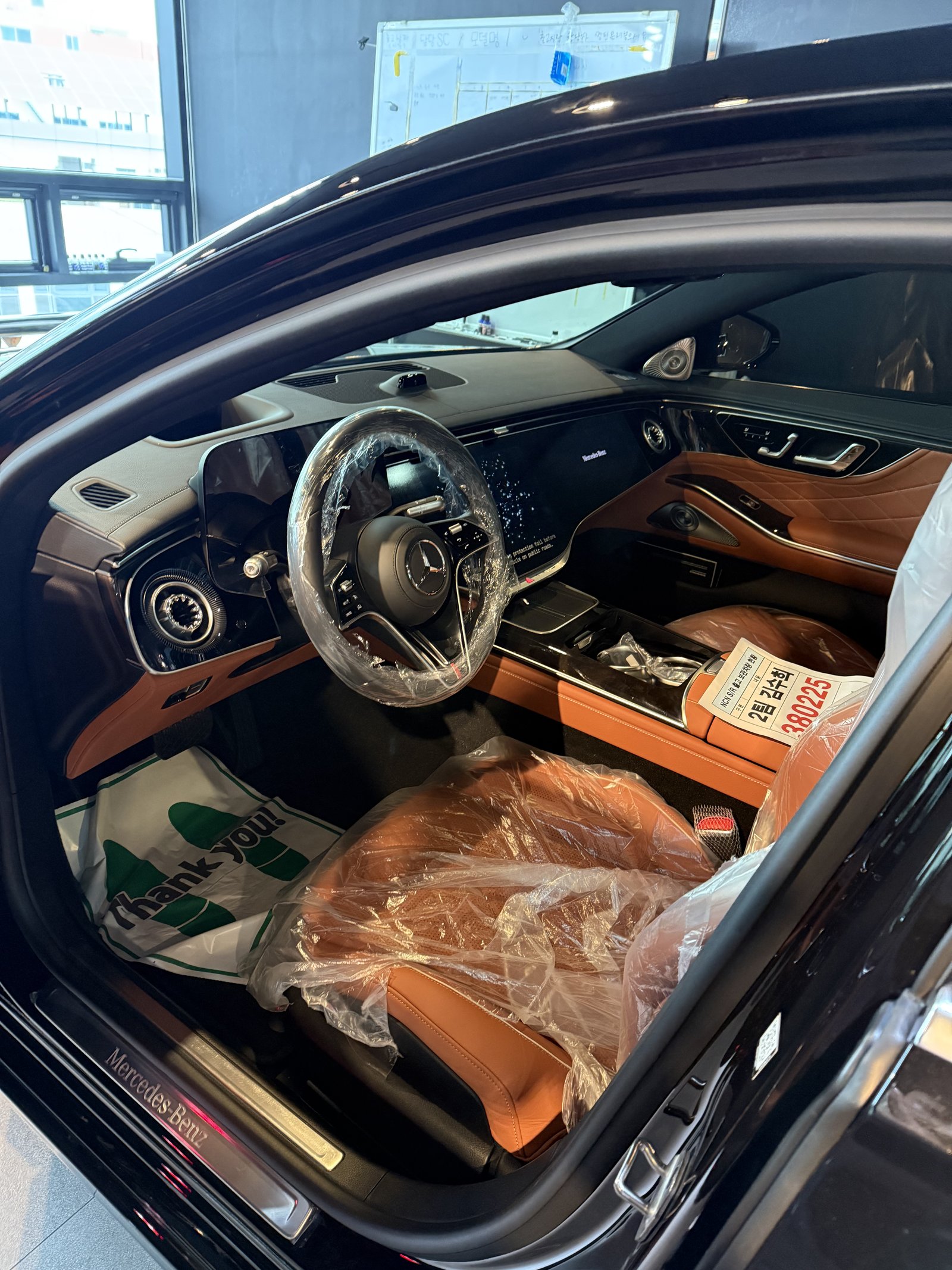 벤츠 S500 신차 실내 - 출고 전 컨디션
