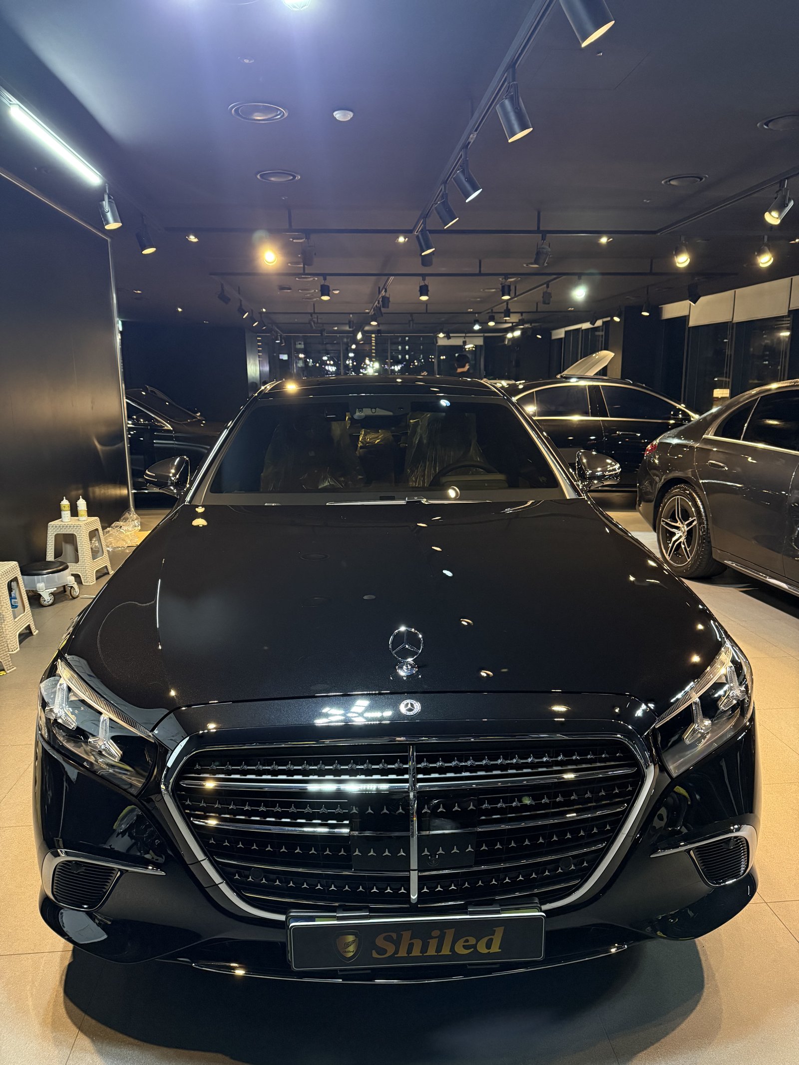 벤츠 S500 검정 신차 유리막코팅 정면 - 부산 쉴드광택