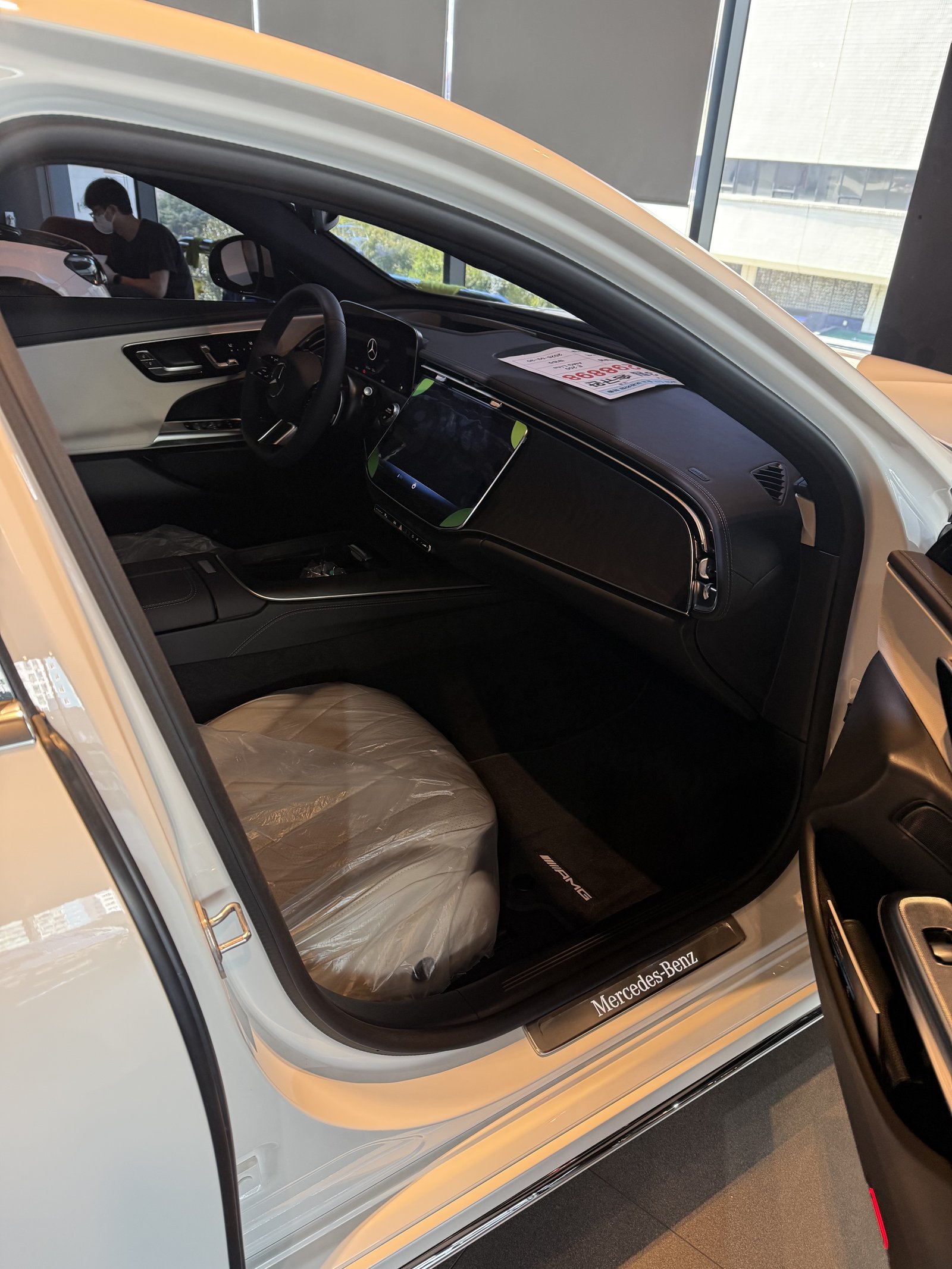 E200 AMG 실내 - 출고 전 컨디션