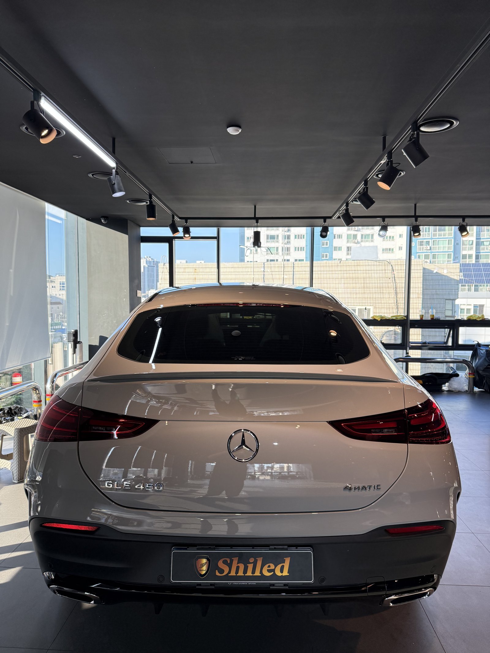 GLE450 AMG 쿠페 후면 - 부산 쉴드광택 신차코팅