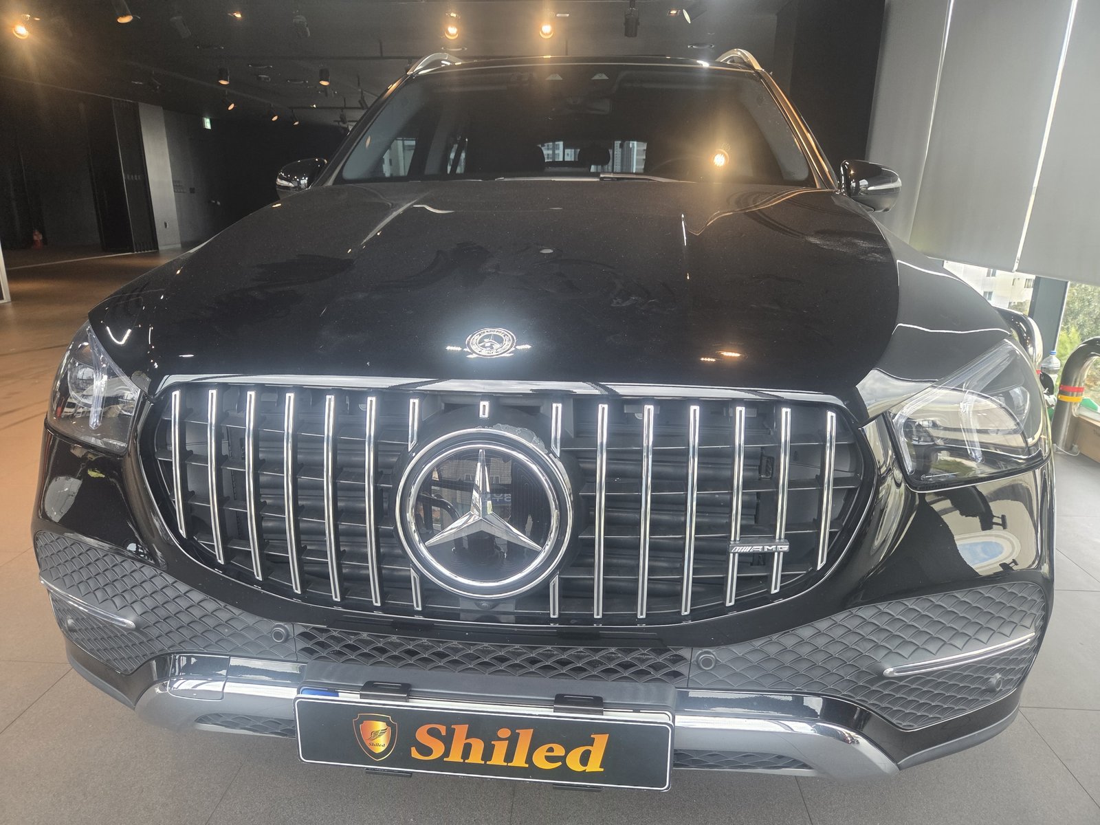 벤츠 GLE300d 검정 광택 전 정면