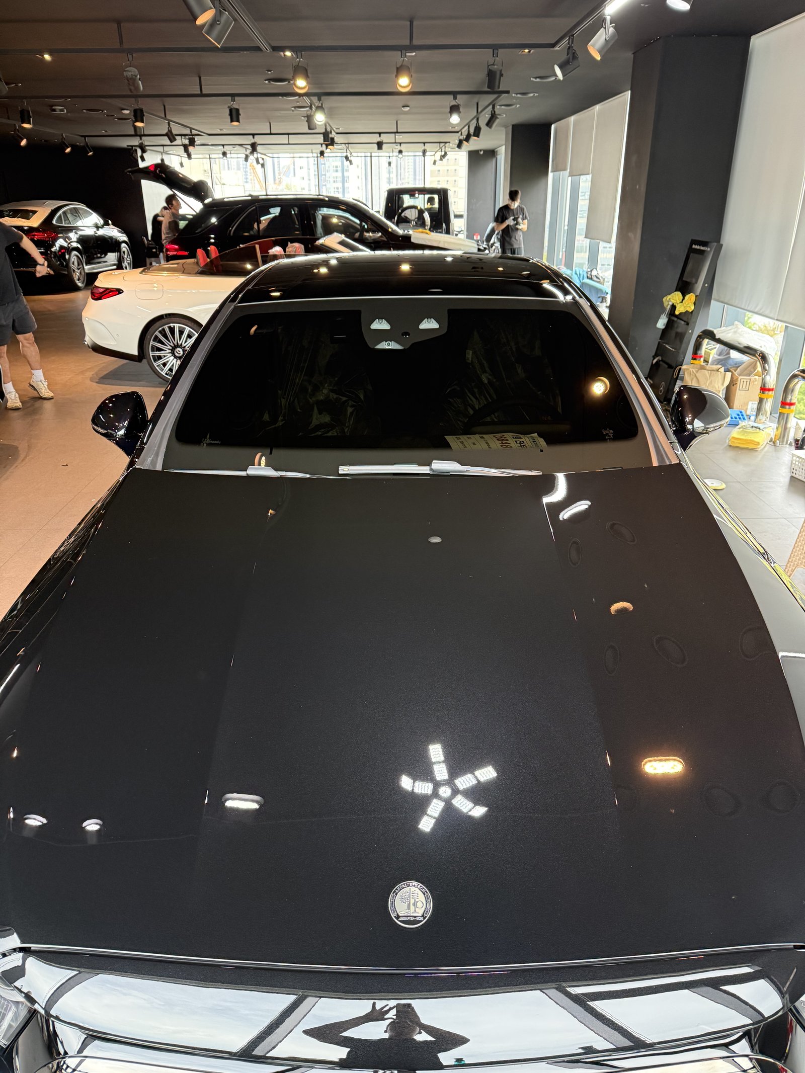 AMG E53 보닛 - 출고 전 코팅
