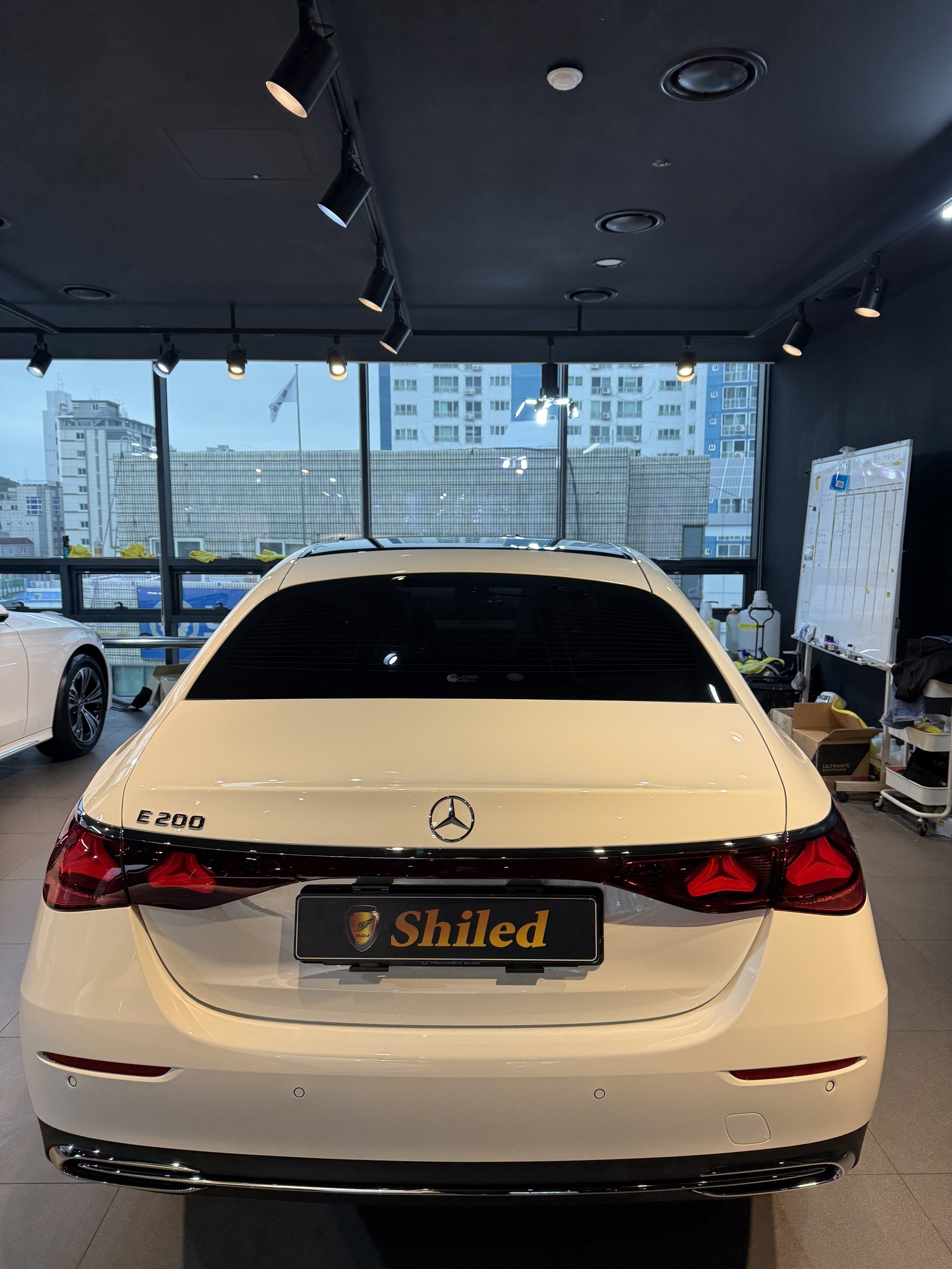 E200 EX 후면
