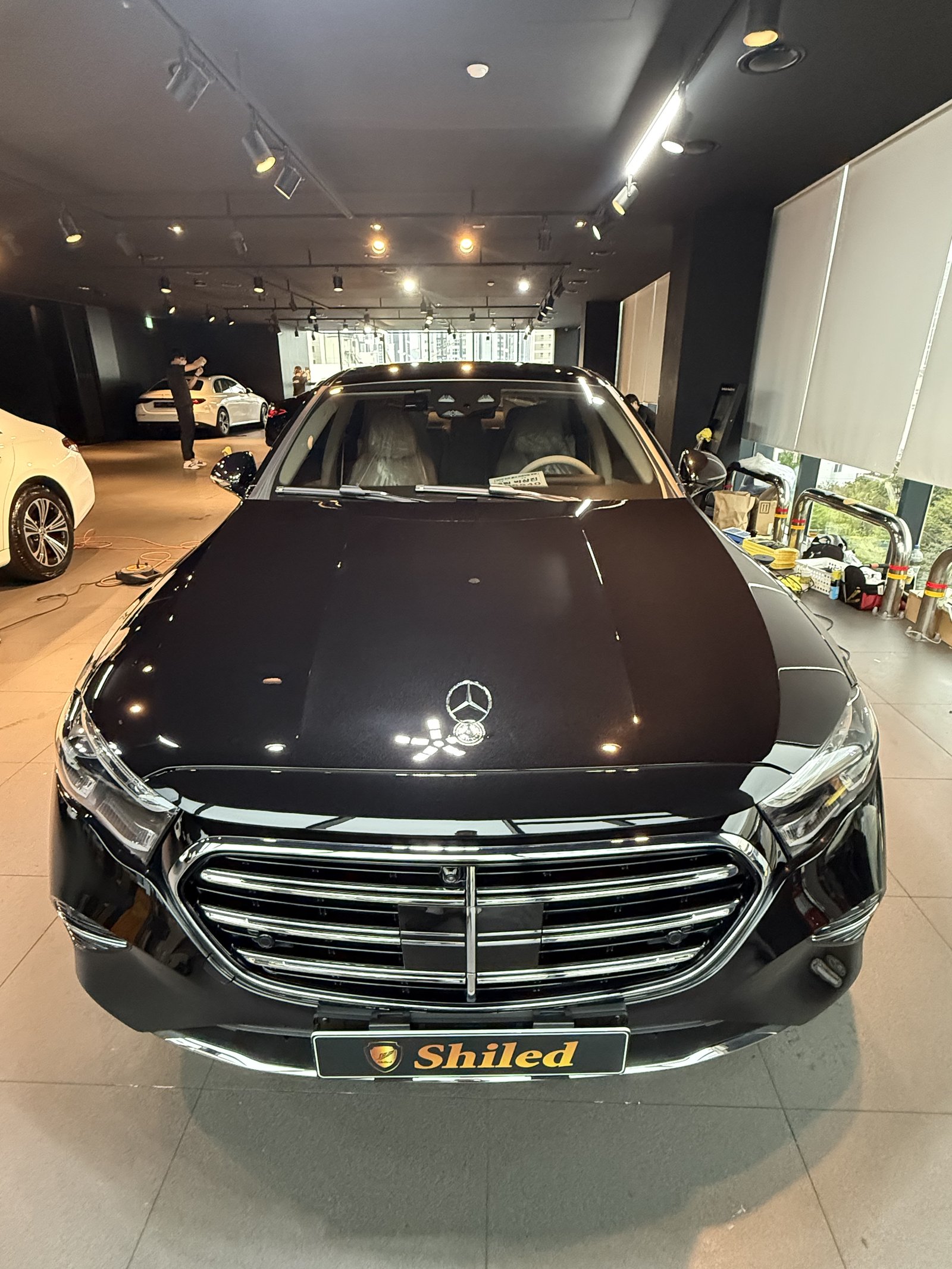 E300 EX 정면 - 부산 쉴드광택 신차코팅