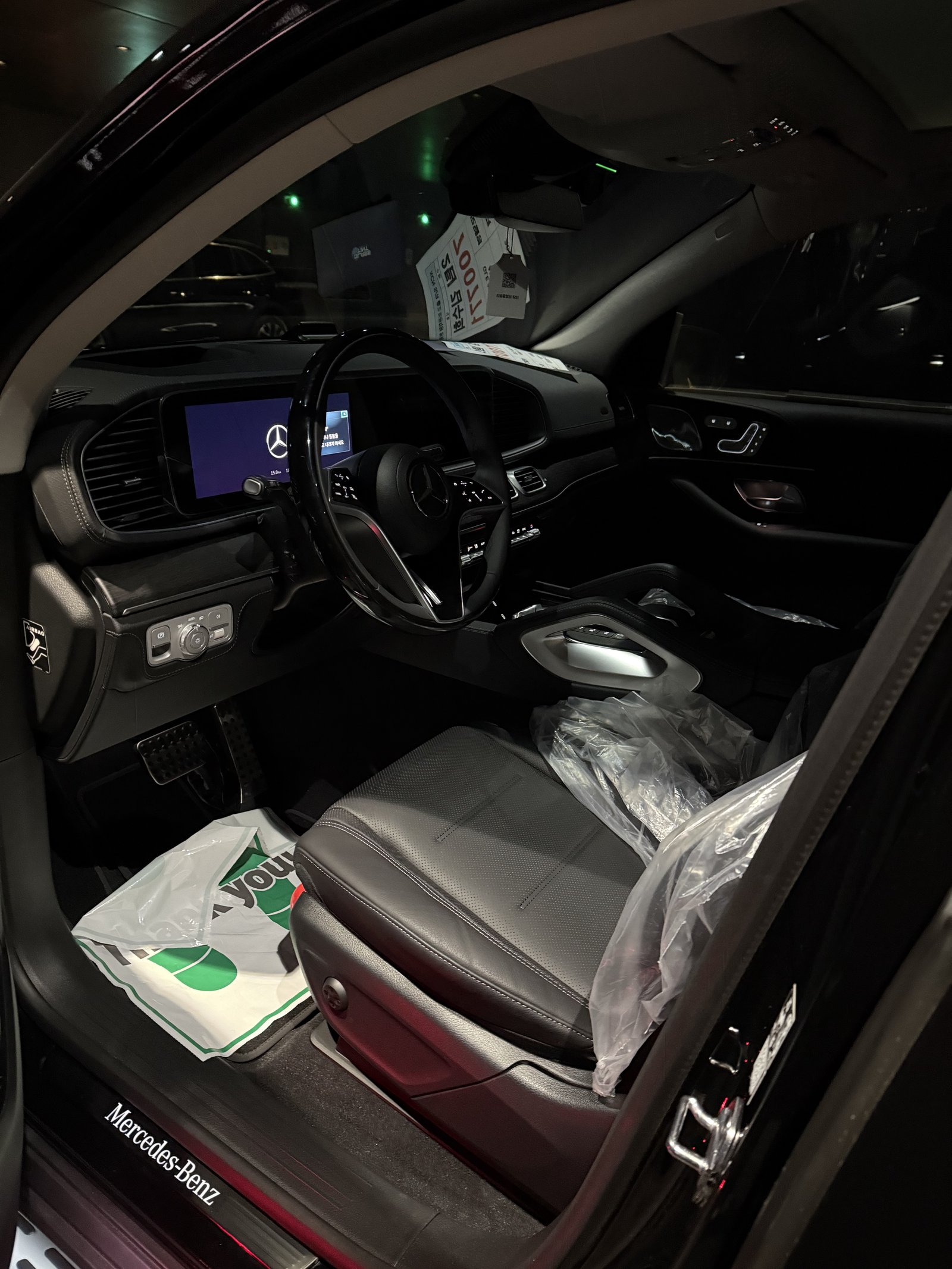GLE450 AMG 검정 블랙 실내 - 출고 전 컨디션