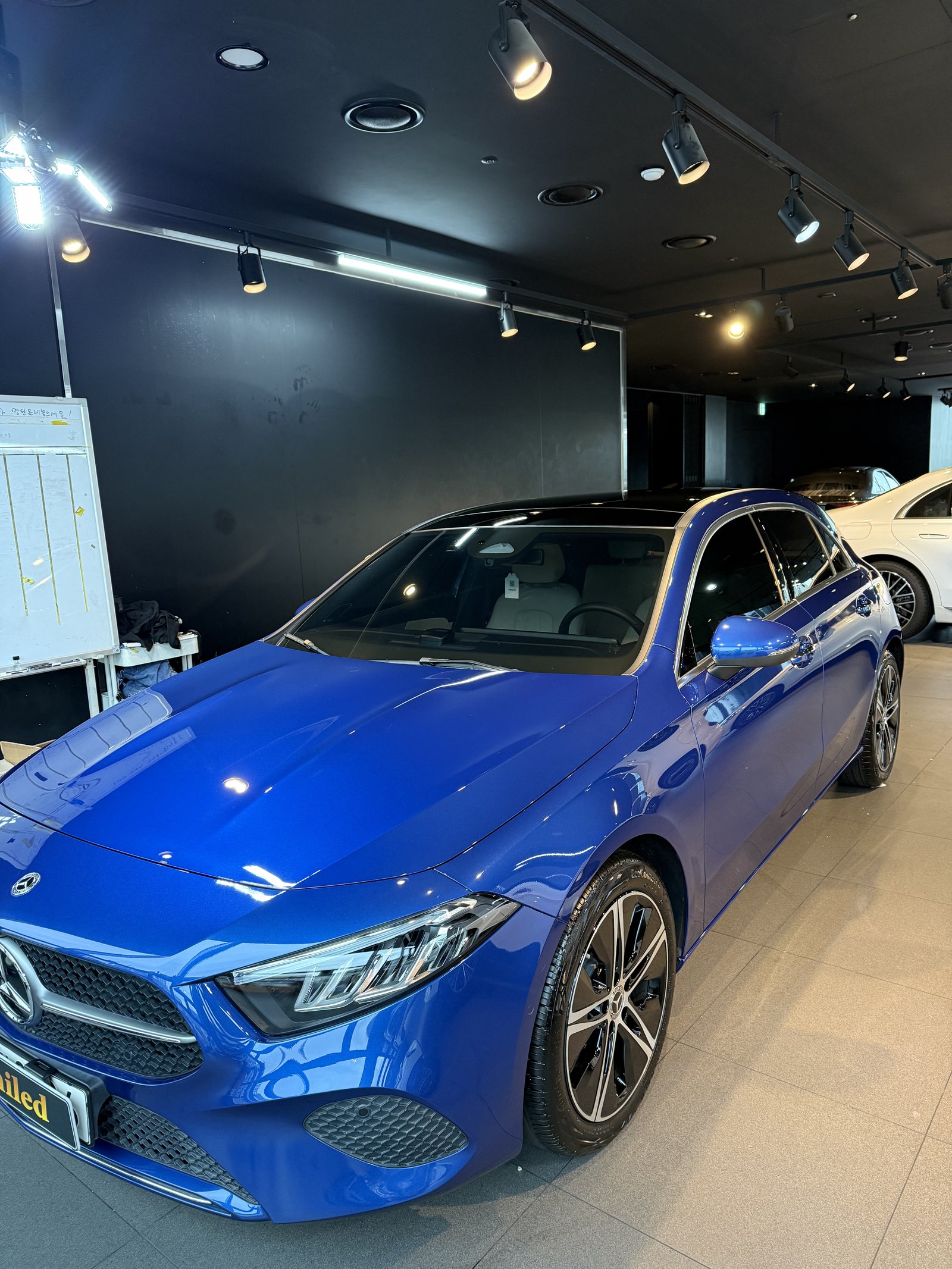 A220 전측면 반대편