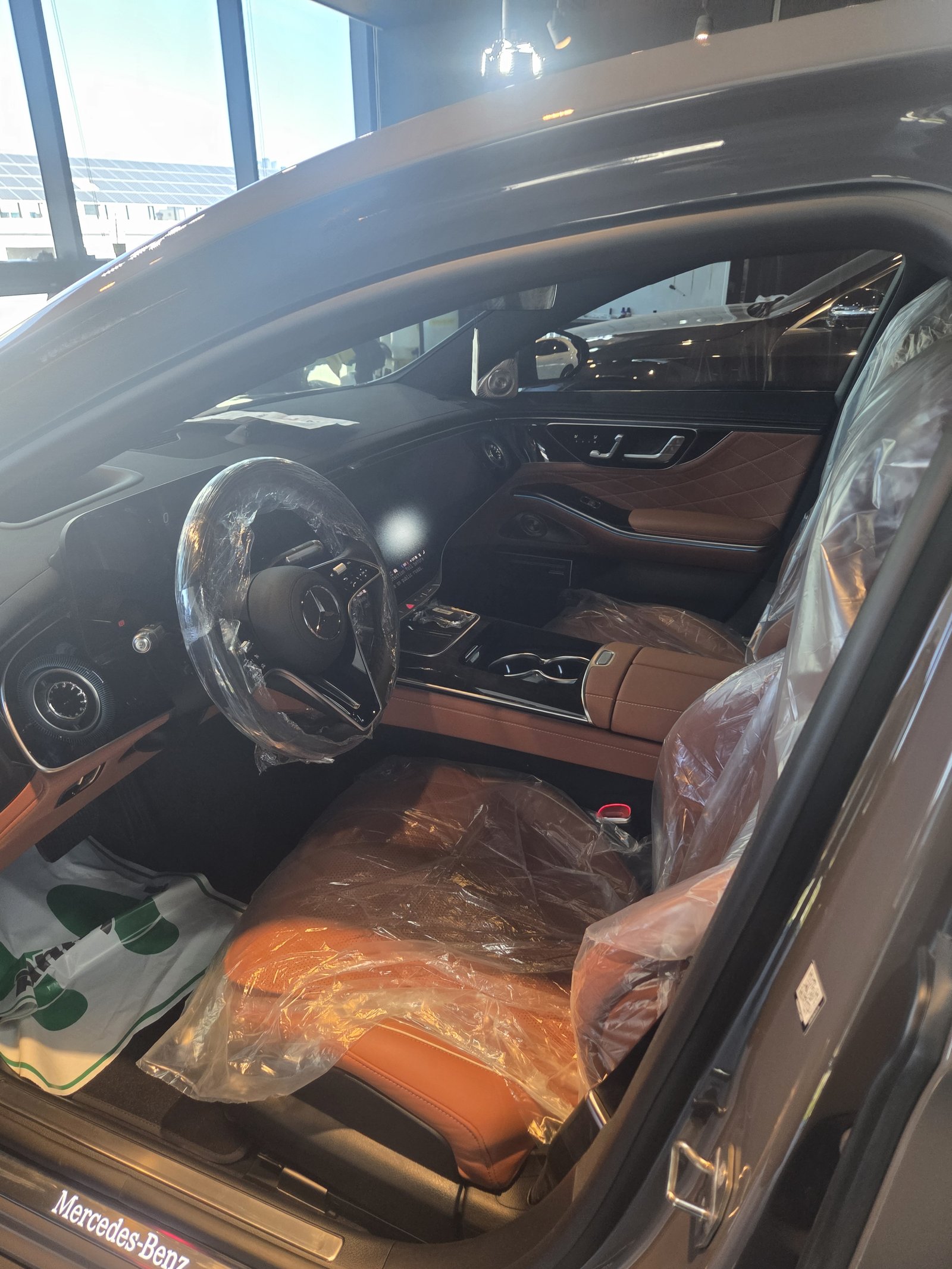 S500 브라운 가죽 실내