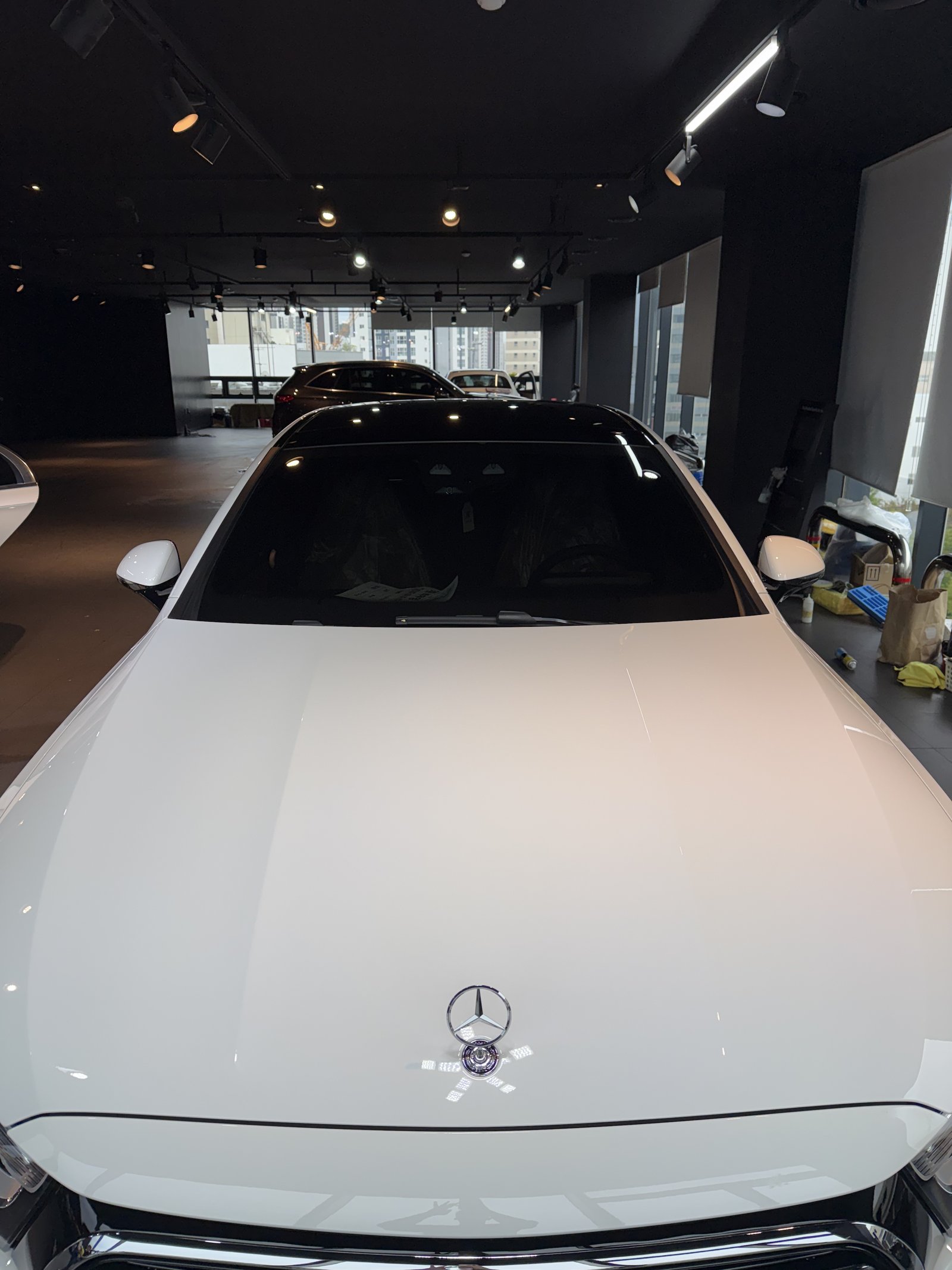 E200 EX 백색 보닛 조명 반사